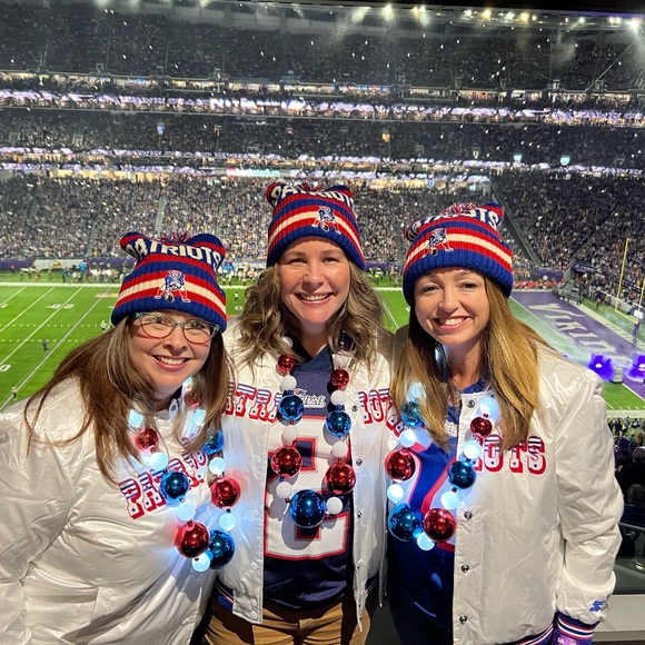 Meet your seller! 🚫Trades 🚫PayPal ✅Fair Offers - Picture 5 of 9